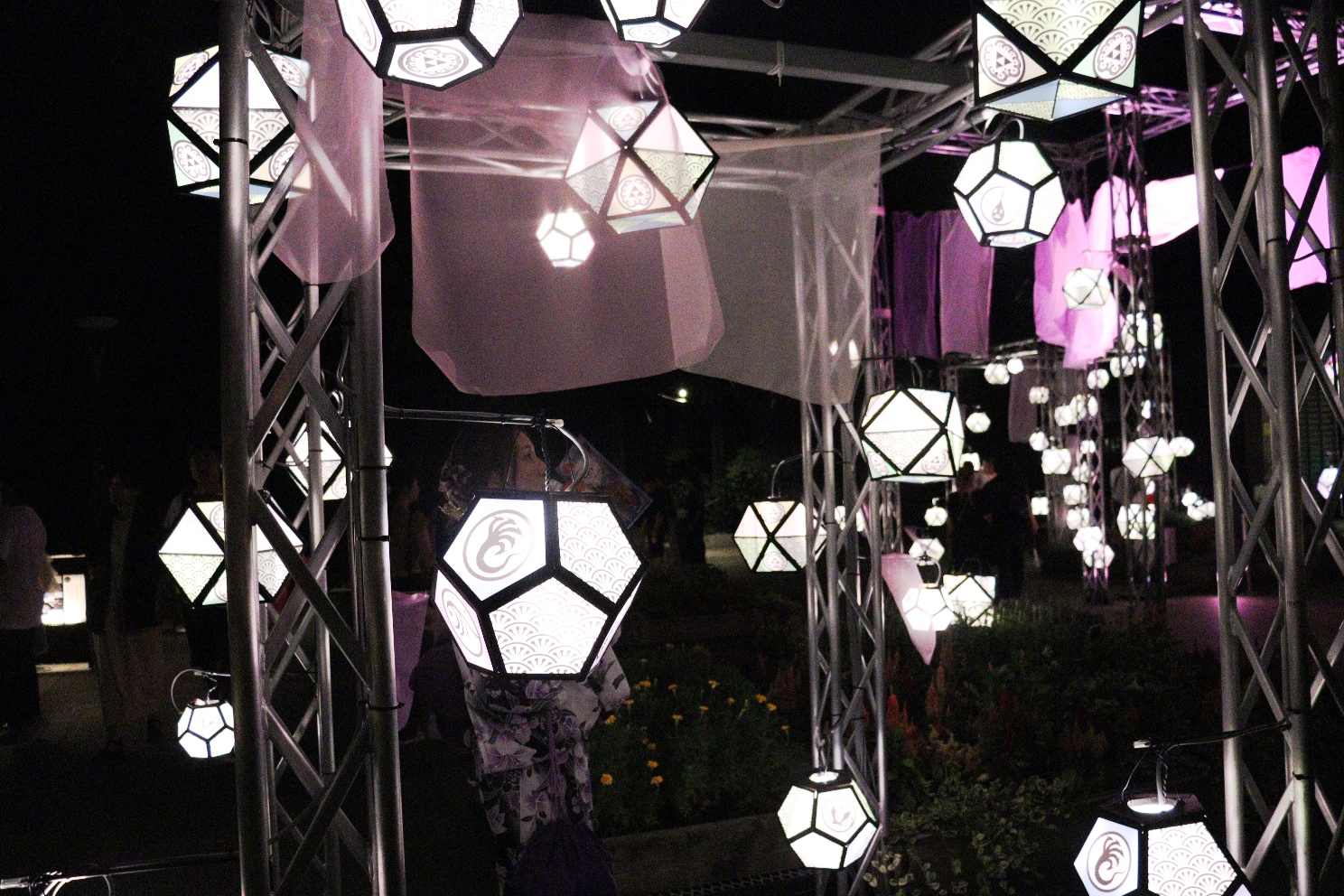 江の島 サムエル・コッキング苑 江の島灯篭2024