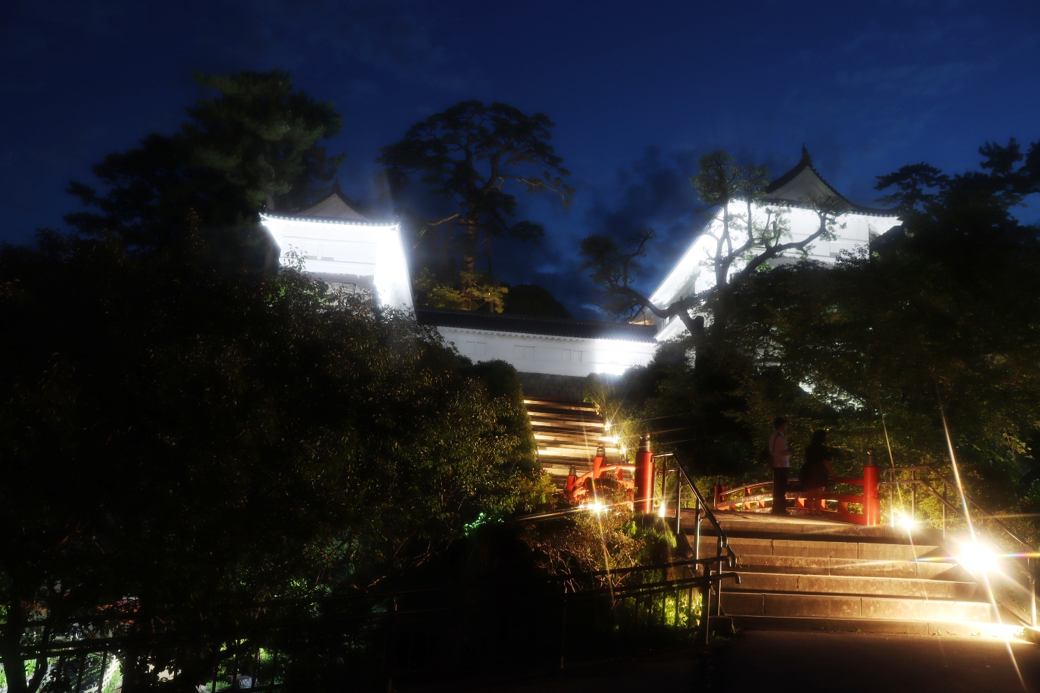 小田原城址公園 あじさい花菖蒲まつり 本丸入口