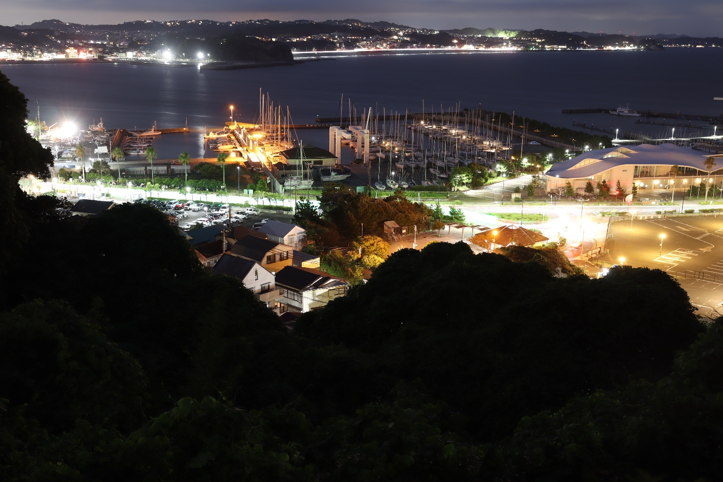 江の島 江の島ヨットハーバー 江の島灯篭2025