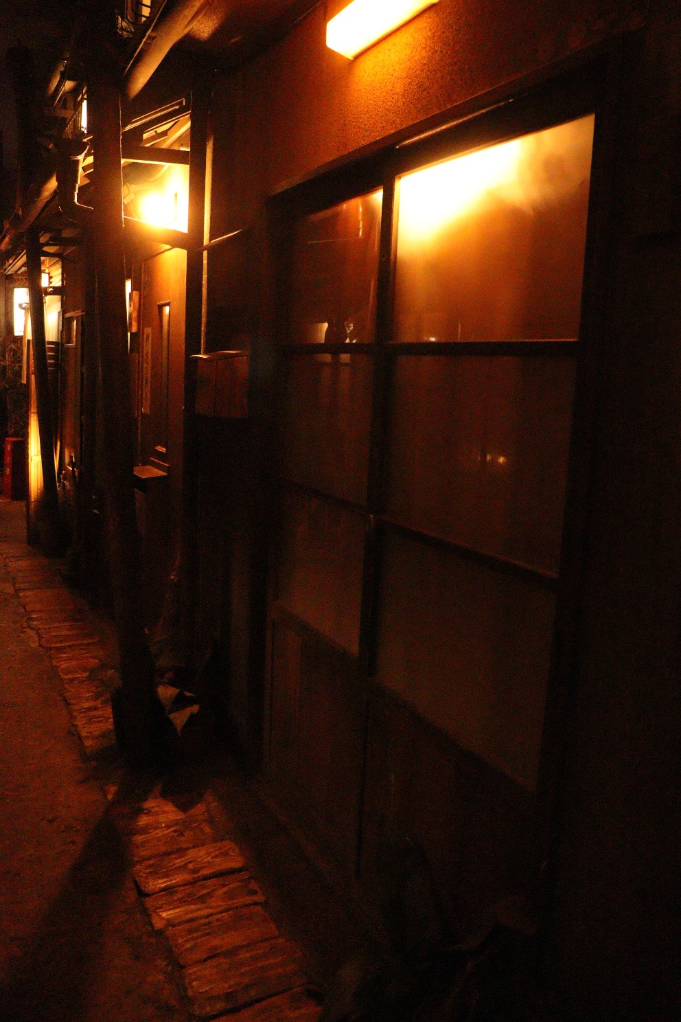 新横浜 新横浜ラーメン博物館 ガラス戸