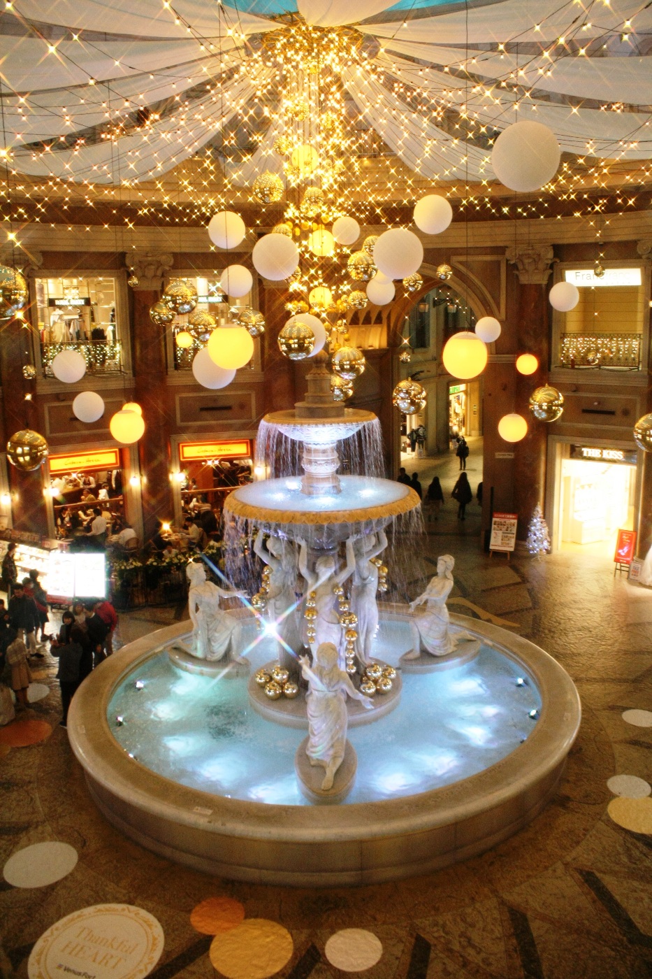 お台場 ヴィーナスフォート Thankful HEART SHOW