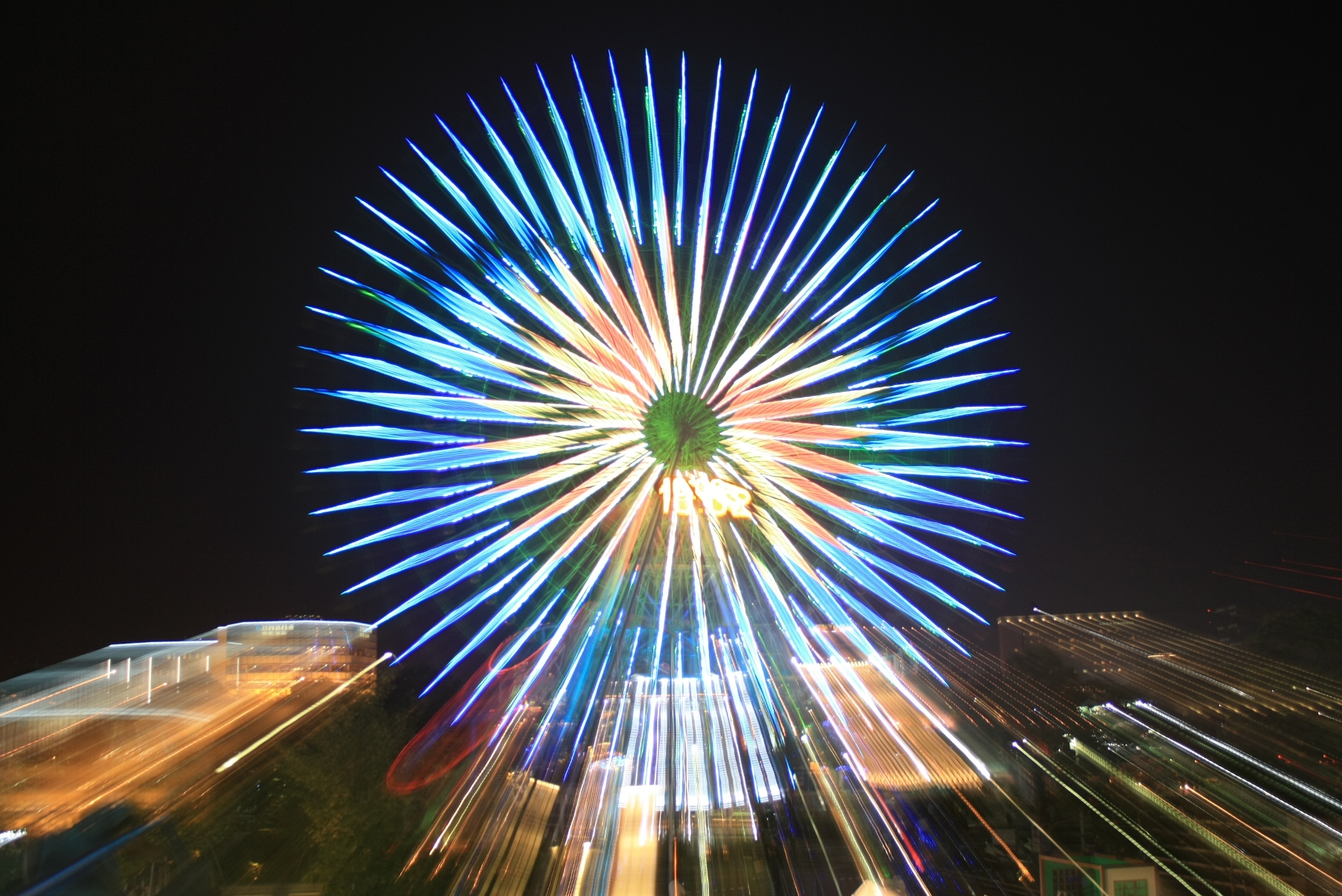 みなとみらい21 コスモワールド コスモクロック21